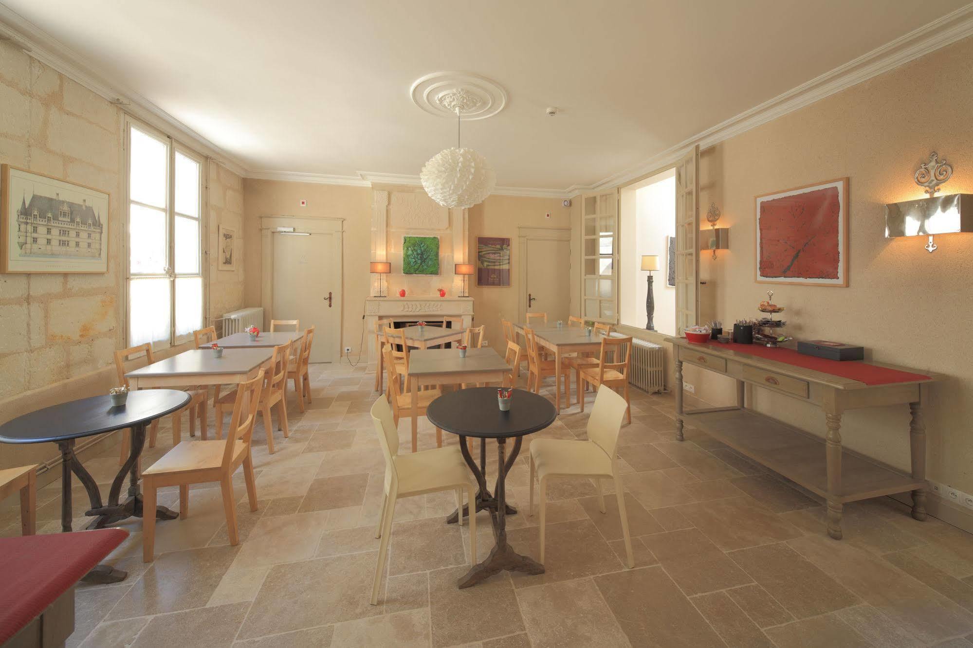 Hotel De Biencourt Azay-le-Rideau Exterior photo